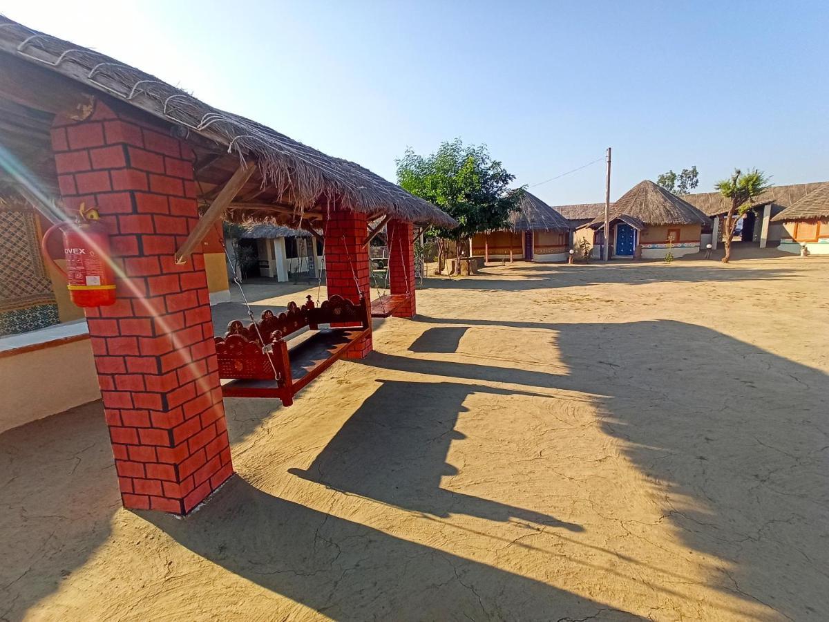 Kutir Craft Village Resort Bherandiāla 외부 사진